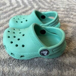 Crocs toddler green
